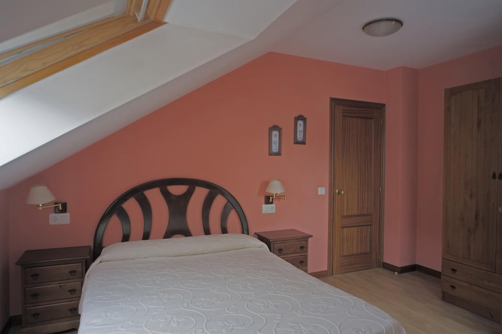 Maison d'hôtes La Rectoral De San Juan à El Franco Chambre photo