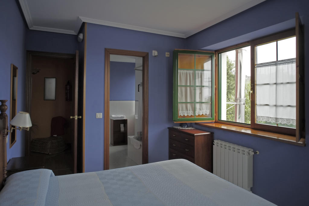 Maison d'hôtes La Rectoral De San Juan à El Franco Chambre photo